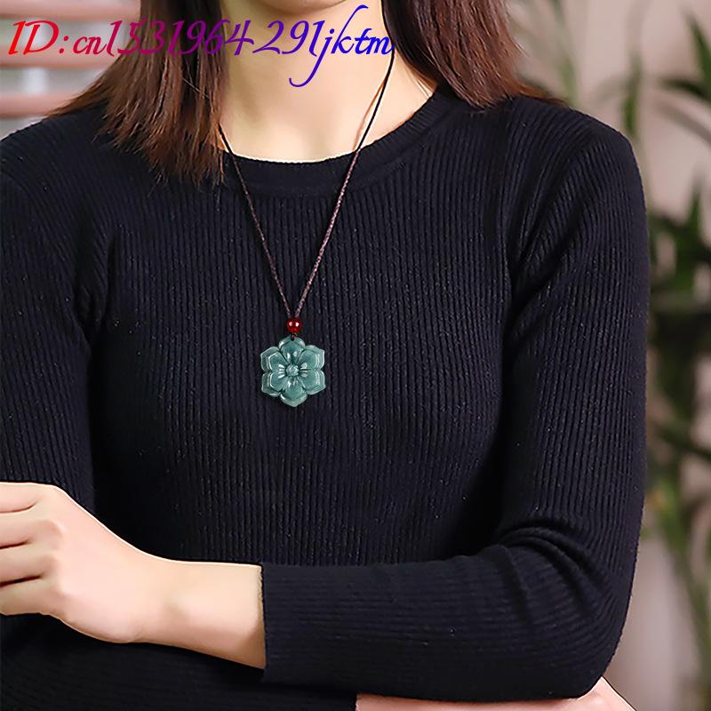 Burmese Jadeite Flower Pendant - Vintage Fashion Accessories ulasan dan harga